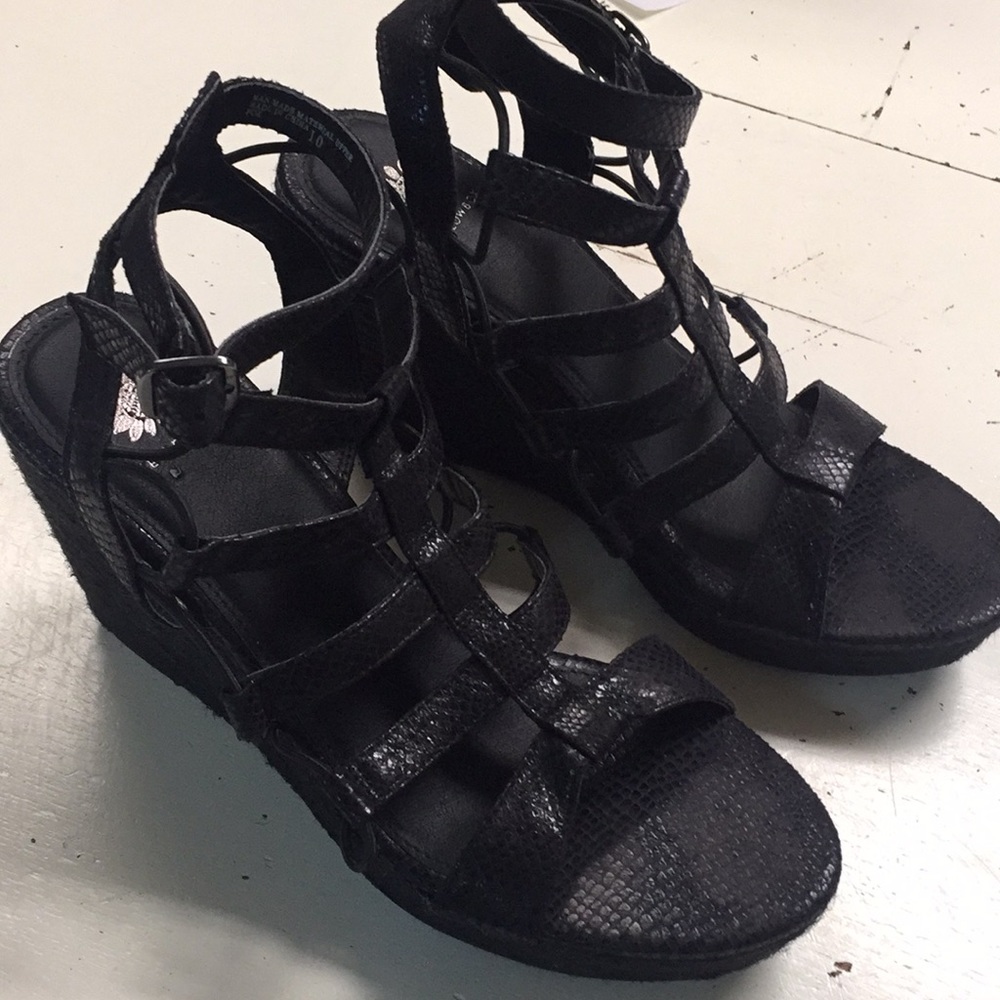Yellowbox wedges